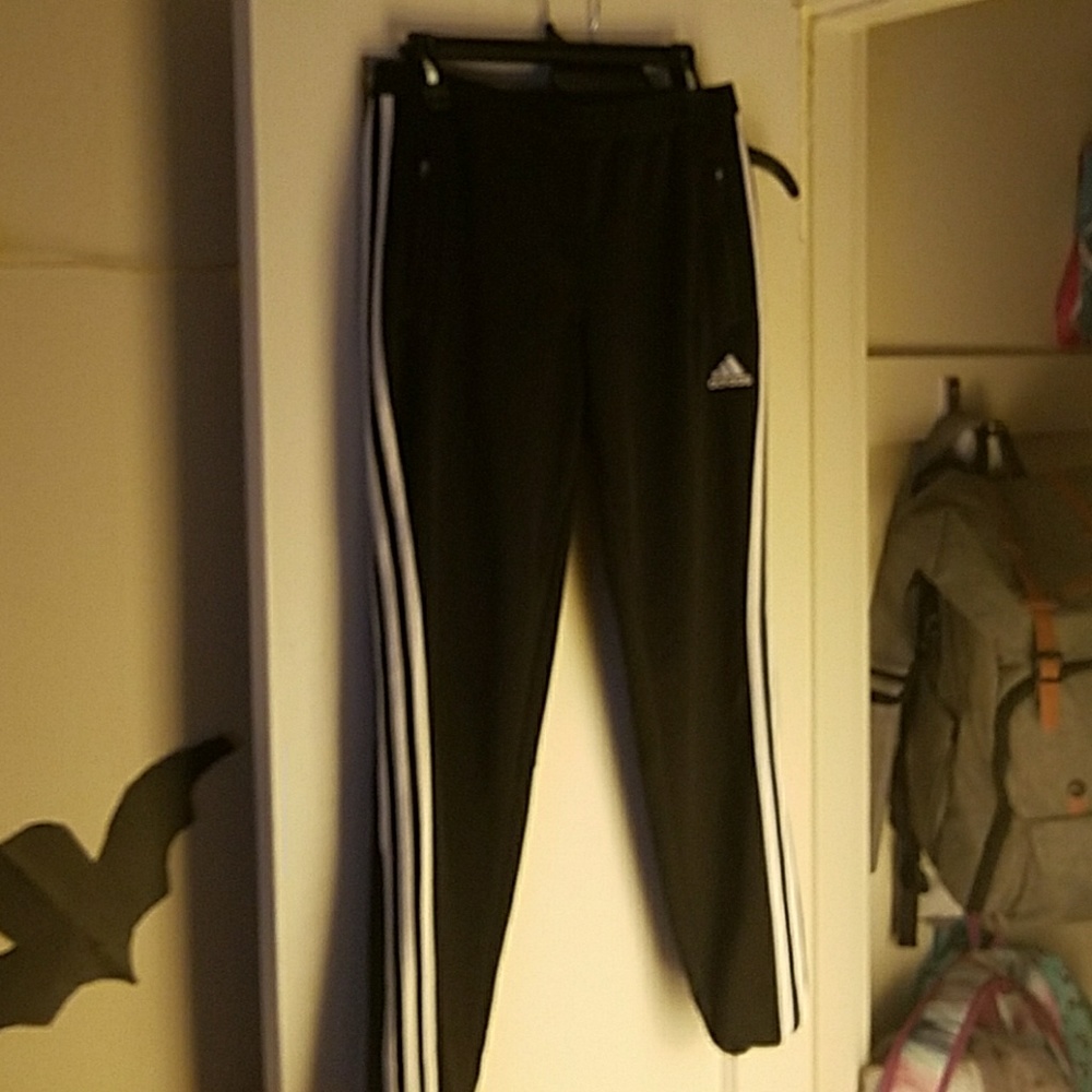 Adidas sweatpants